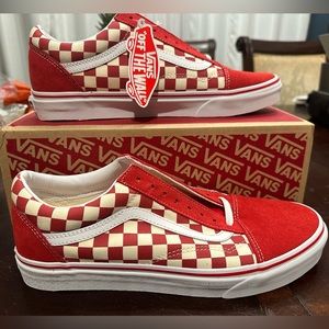 VANS Old Skool Red & White Suede Canvas Checkered Lace Up Sneakers Men’s Size 11